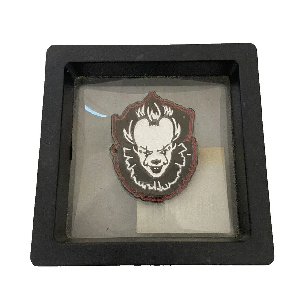Headgear Pin It Pennywise Horror Film Enamel in Collector's Box Novelty Retro